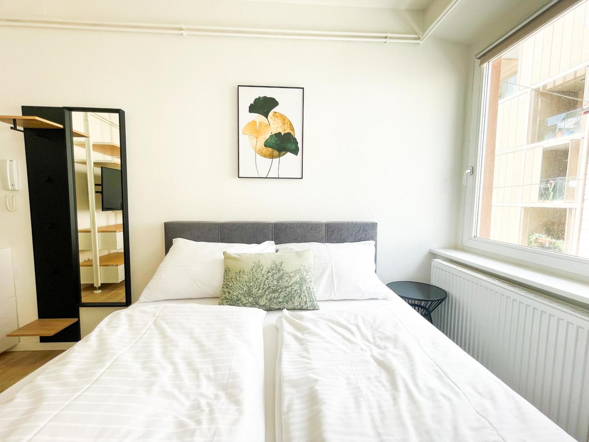 Contactless Self-Check-In - Stayhere Central City Studio 4 Graz Extérieur photo