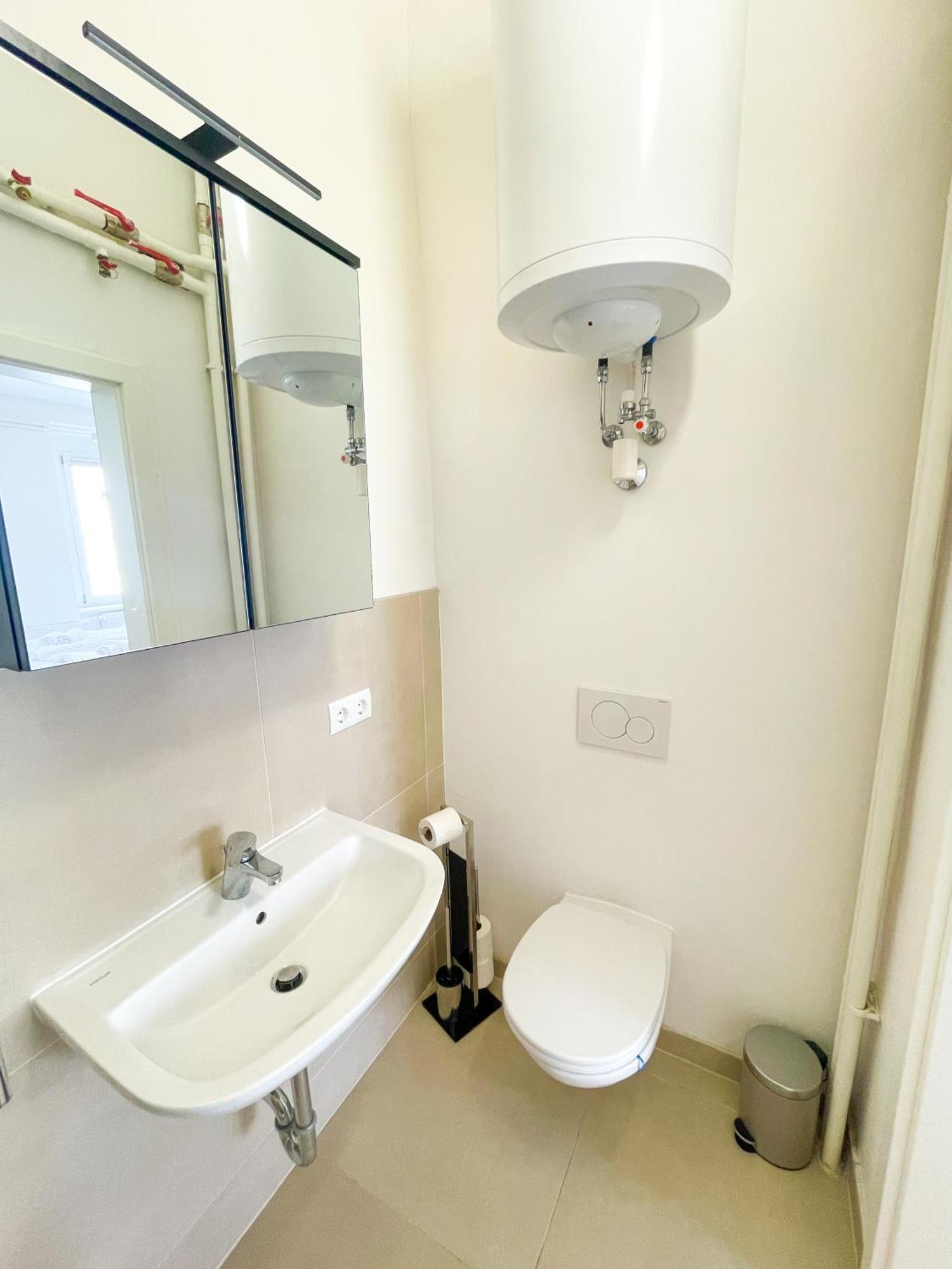 Contactless Self-Check-In - Stayhere Central City Studio 4 Graz Extérieur photo